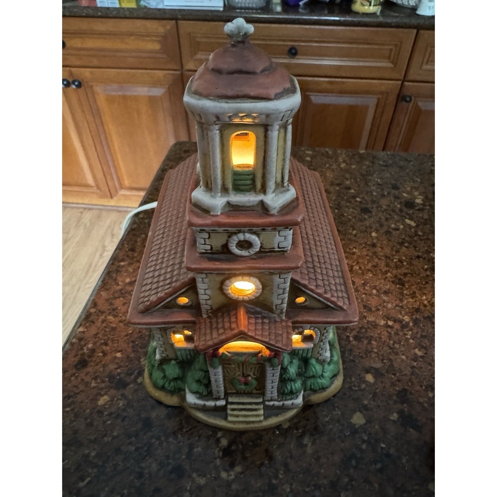 Lefton Village Colonial Christmas Church Vintage 1986 Hand Painted Lights Up!
